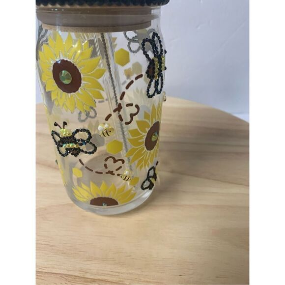 Handmade Bees and Sunflowers 16 oz glass cup with straw topper - Picture 6 of 7